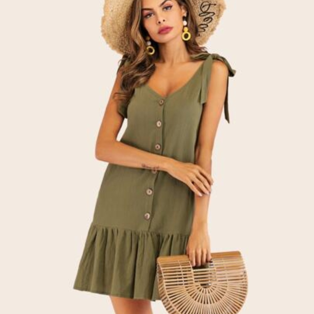 SOLD!💋Olive Ruffled Dress - Picture 1 of 2